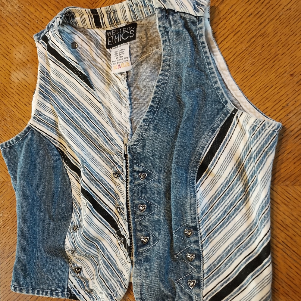 VINTAGE WESTERN ETHICS VEST